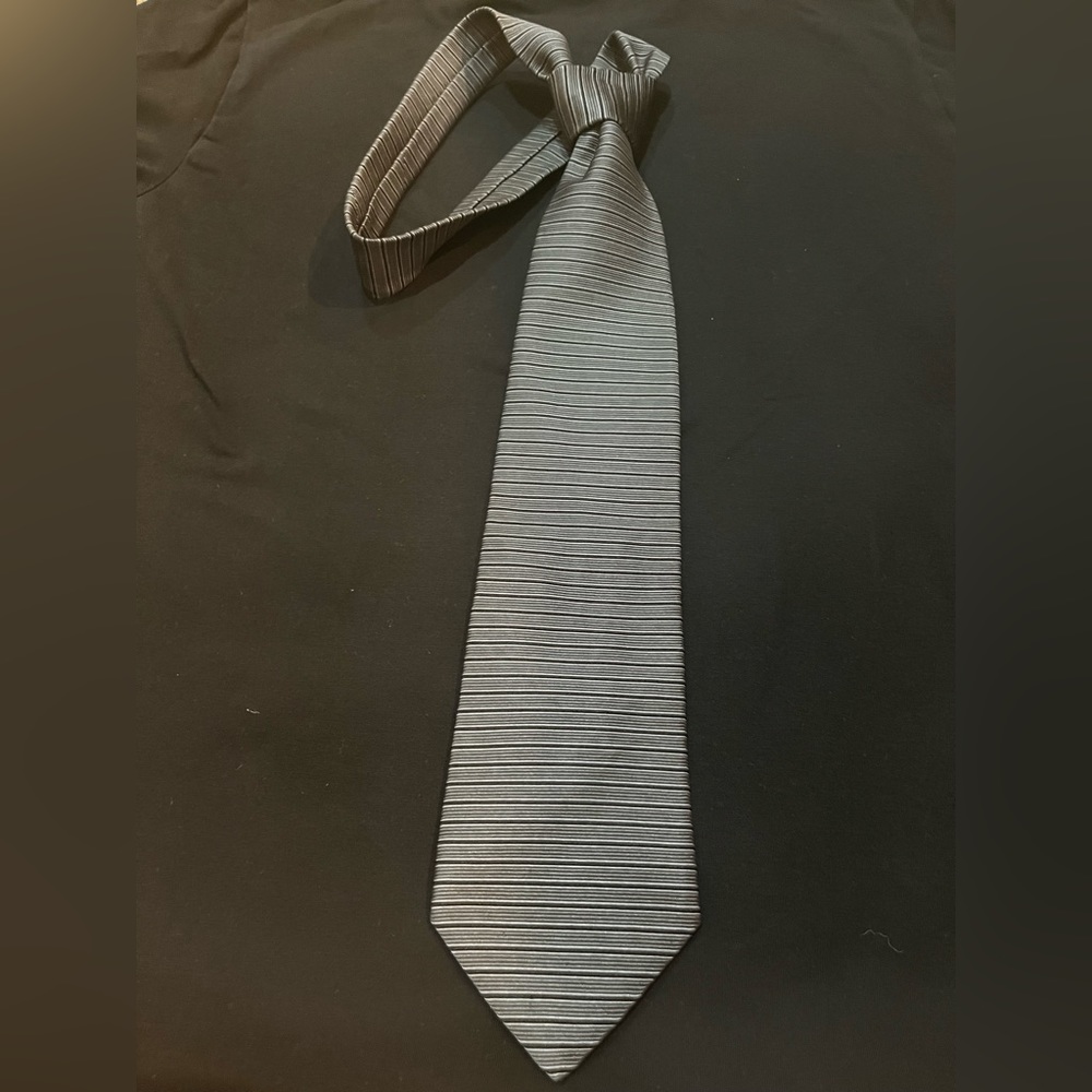 Brooks brothers tie
